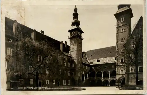 Klagenfurt, Landhaushof -353868