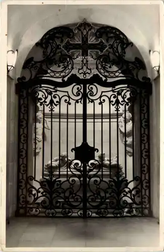 Eisenstadt, Bergkirche mausoleum -354614