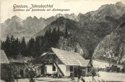 Gesäuse, Johnsbachtal, Gasthaus zur Bachbrücke mit Hochtorgruppe -354808