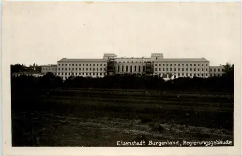 Eisenstadt, Regierungsgebäude -354656