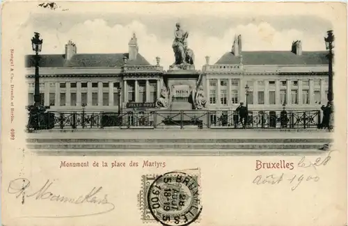 Bruxelles - Monument de la place des Martyrs -425010
