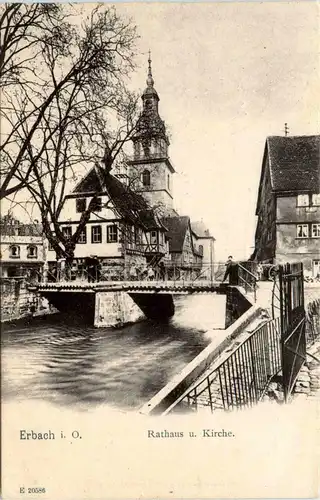Erbach - Rathaus und Kirche -426542