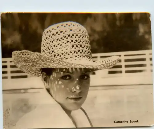 Catherine Spaak -297968