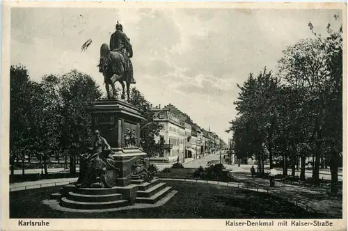 Karlsruhe - Kaiser Denkmal -427544