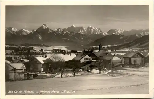 Bad Oy mit Füssener- und Pfronten-Berge u. Zugspitze -355582