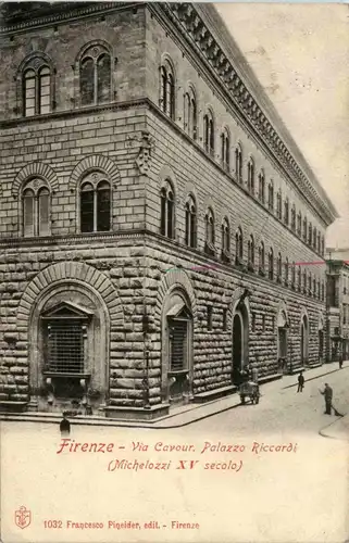 Firenze - Palazzo strozzi -74720