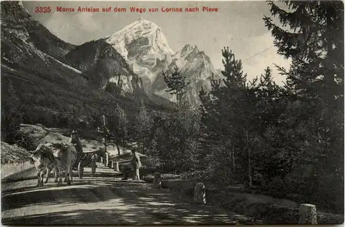 Monte Antelao auf dem Wege von Cortina nach Pieve -74898