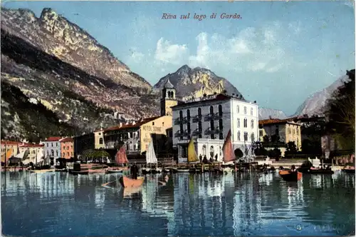 Riva sul lago di Garda -74994