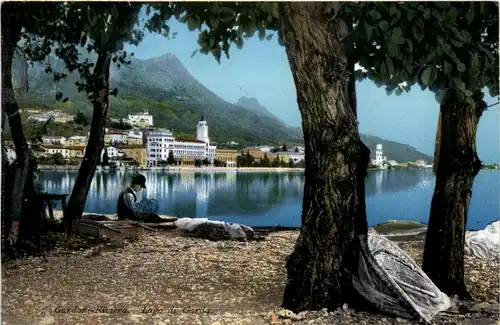 Gardone-Riviera -74932