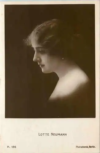 Lotte Neumann -78082