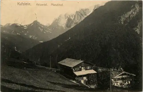 Kufstein, Kaisergebirge und Umgebung/Tirol - Pfandlhof im Kaisertal -330814