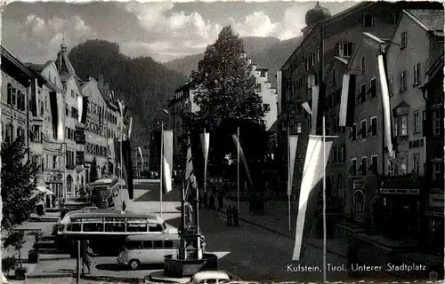 Kufstein, Kaisergebirge und Umgebung/Tirol - Unterer Stadtplatz -330876