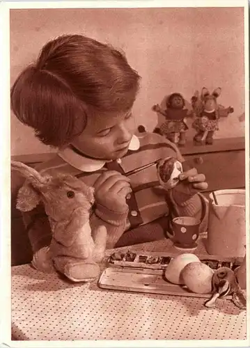 Kinder mit Spielzeug -77838