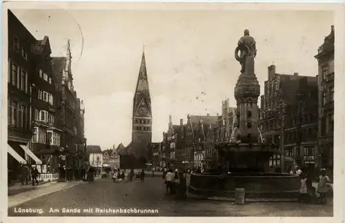 Lüneburg, Am Sande mit Reichenbachbrunnen -331400