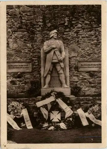 Kerz in Siebenbürgen - Denkmal auf dem deutschen Heldenfriedhof -78234