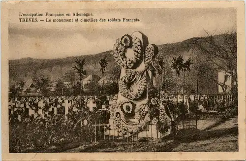 Treves, Le monument et cimetiere des soldats Francais -357640