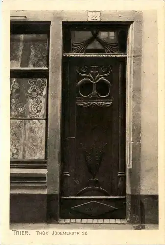 Trier, Simeonstrasse und Gangolfturm -358238