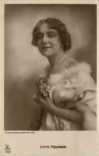 Lotte Neumann -78072