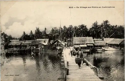Un Village sur Pilotis -80486