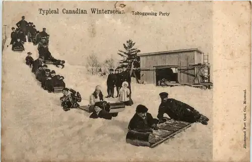 Tobogganing -81166
