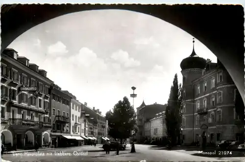 Lienz, Hauptplatz mit Liebburg -359006