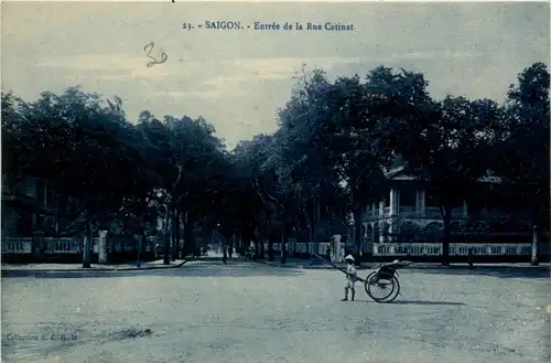 Saigon - Entree de la Rue Catinat -80344