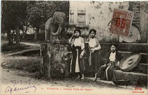 Tonkin - Jeunes filles de Hanoi -79702