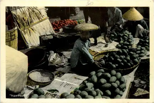 Saigon - Marchande de mangues -80342