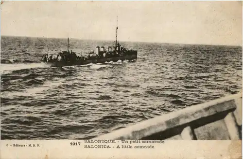 Salonique - Un petit camarade -429794