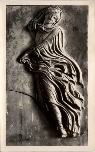 Athenes - Danseuse -429604