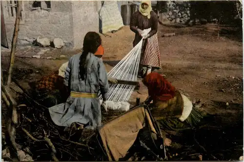 Salonique - Tisseuses Macedoniennes -429912