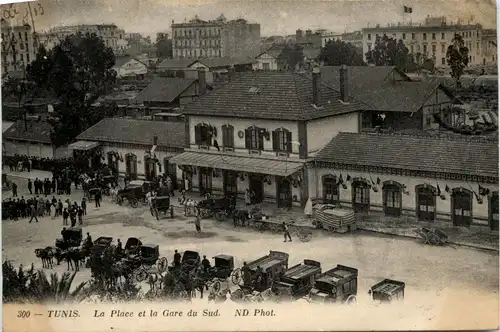 Tunis - La Place et la Gare du Sud -430814