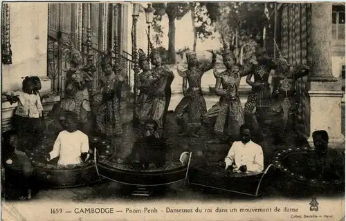 Pnom-Penh - Danseuses -82168