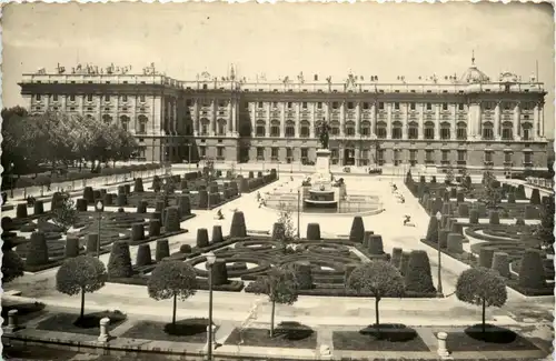 Madrid - Plaza de Oriente -431694