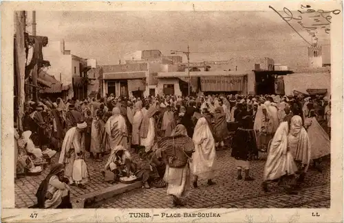 Tunis - Place Bab-Souika -430728
