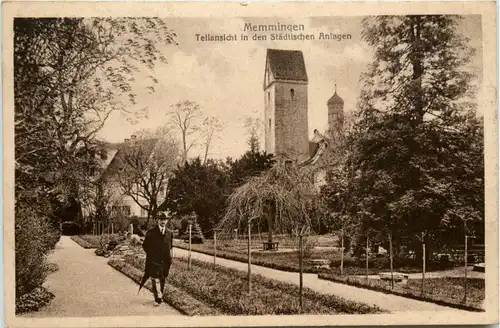 Bayern/Allgäu - Memmingen - Teilansicht in den städtischen Anlagen -334108