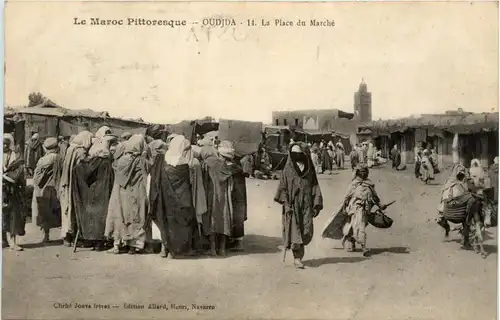 Oudjda - La Place du Marche -434108