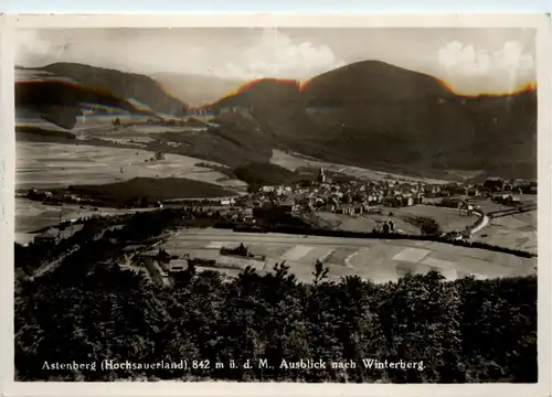 Astenberg, Ausblick nach Winterberg -359386