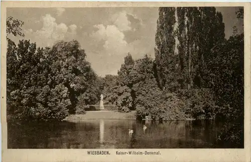 Wiesbaden, Kaiser-Wilhelm-Denkmal -359924