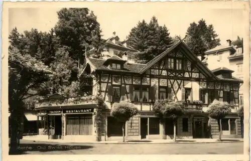 Luzern - Old swiss House -435256