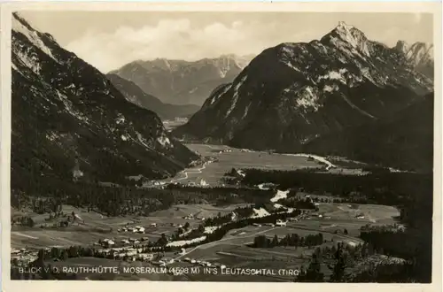 Blick v.d. Rauth-Hütte, Moseralm ins leutaschtal -359260