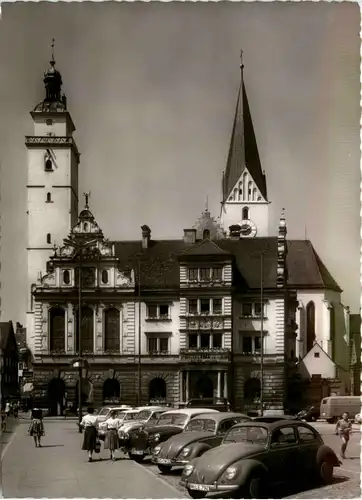 Ingolstadt, Altes Rathaus mit Pfeifturm und Läutturm der Moritzkirche -361210