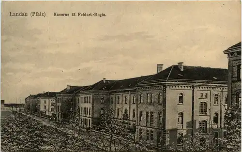 Landau Pfalz, Kaserne 12. Feldart.-Regts. -360576