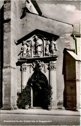 Deggendorf, Gnadenpforte der Grabkirche -361248