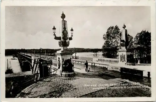 Briare - Le pont canal -410414