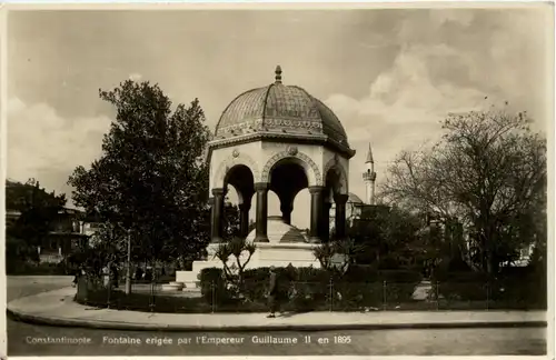 Constantinople - Fontaine erigee -441620