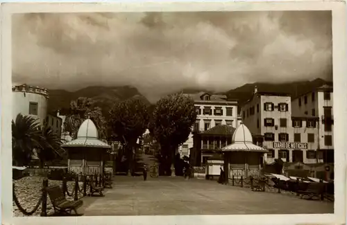 Madeira - Cais e entrada do Funchal -441530