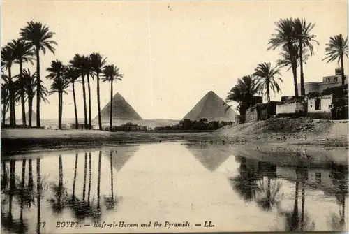 Cairo - Pyramids -441860