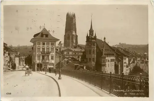 Fribourg - La Cathedrale -439194