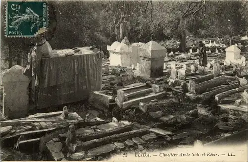 Blida - Cimetiere -440774